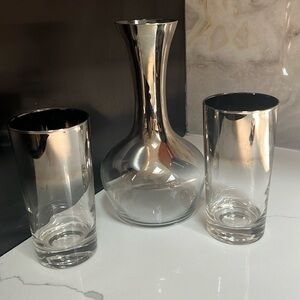 Dorothy Thorpe Silver Fade 8.25” Carafe and Two 14” Highball Fade Glasses